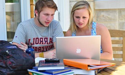 Students with laptop